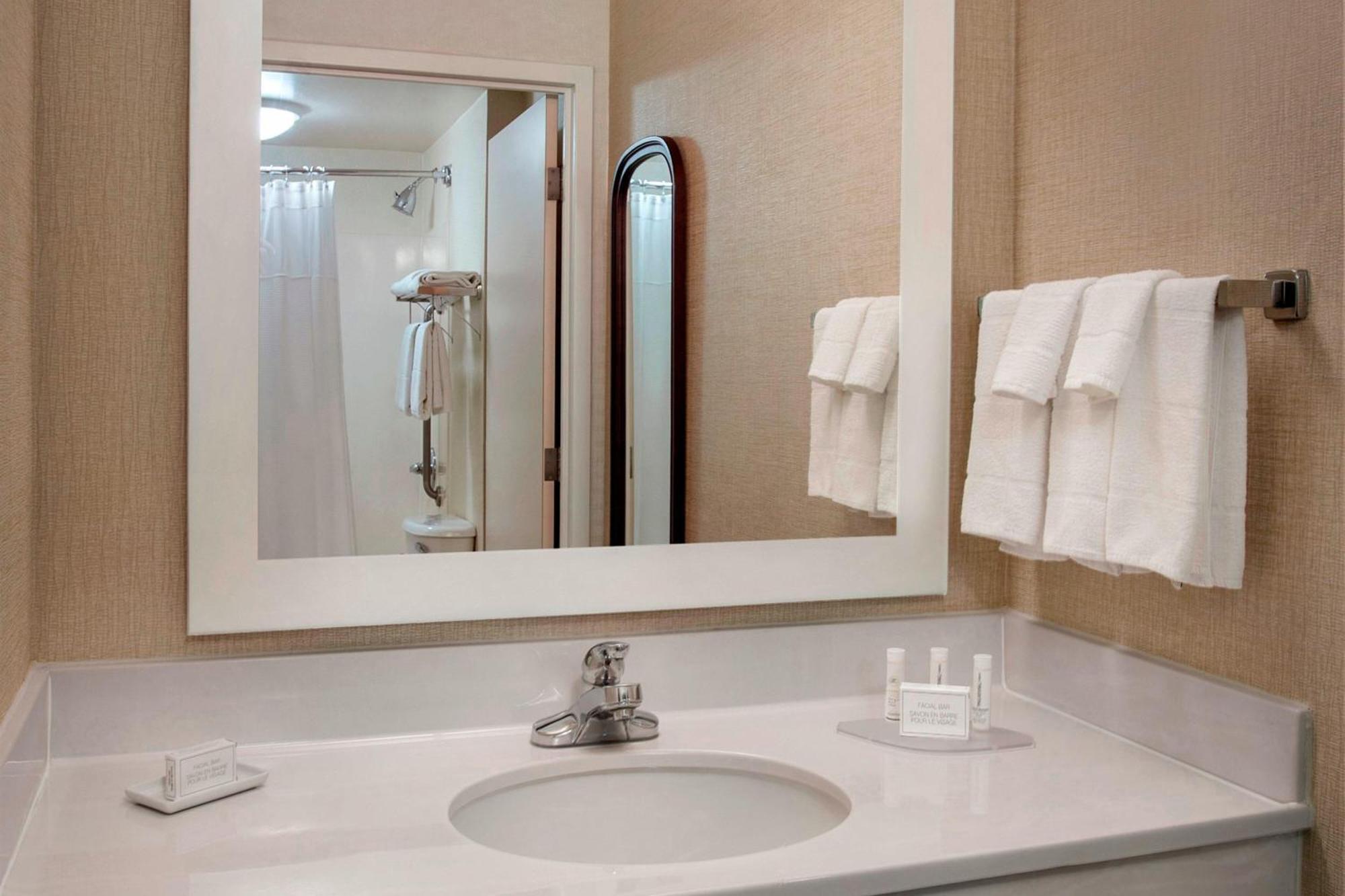 Springhill Suites By Marriott Philadelphia Willow Grove Dış mekan fotoğraf